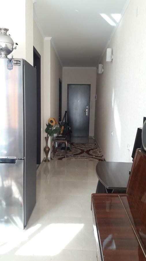 Apartament In The Centre Batumi Bagian luar foto